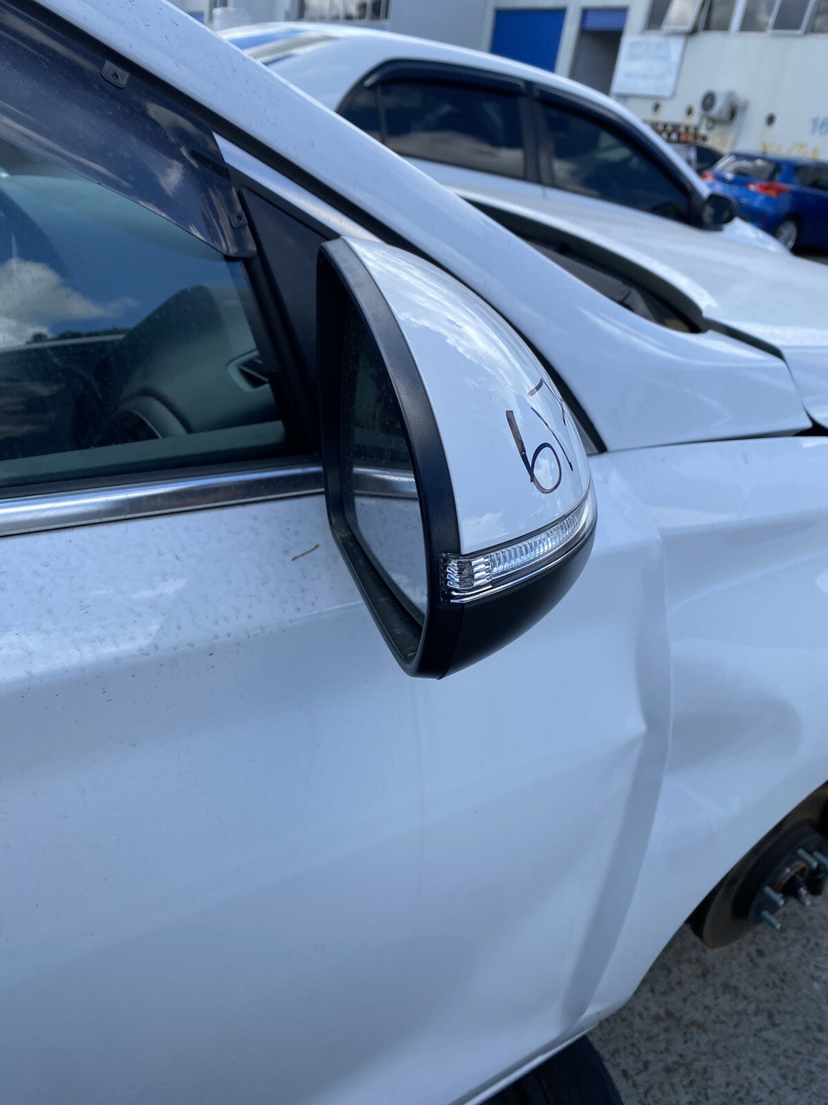 HYUNDAI I30 RIGHT DOOR MIRROR PD, HATCH (S. KOREA VIN KMHH), POWER FOLD, W/ INDI2