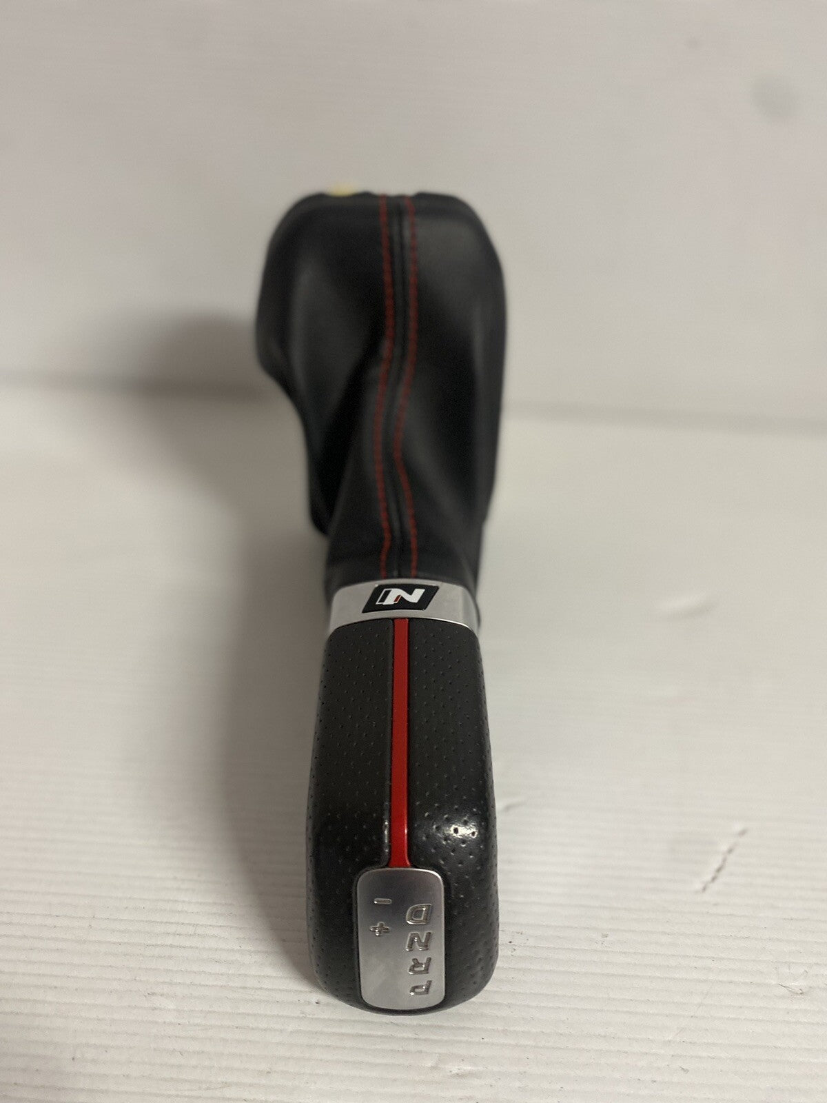 Hyundai I30 PD Gear knob/Boot Automatic N - Line/SR 2017+3