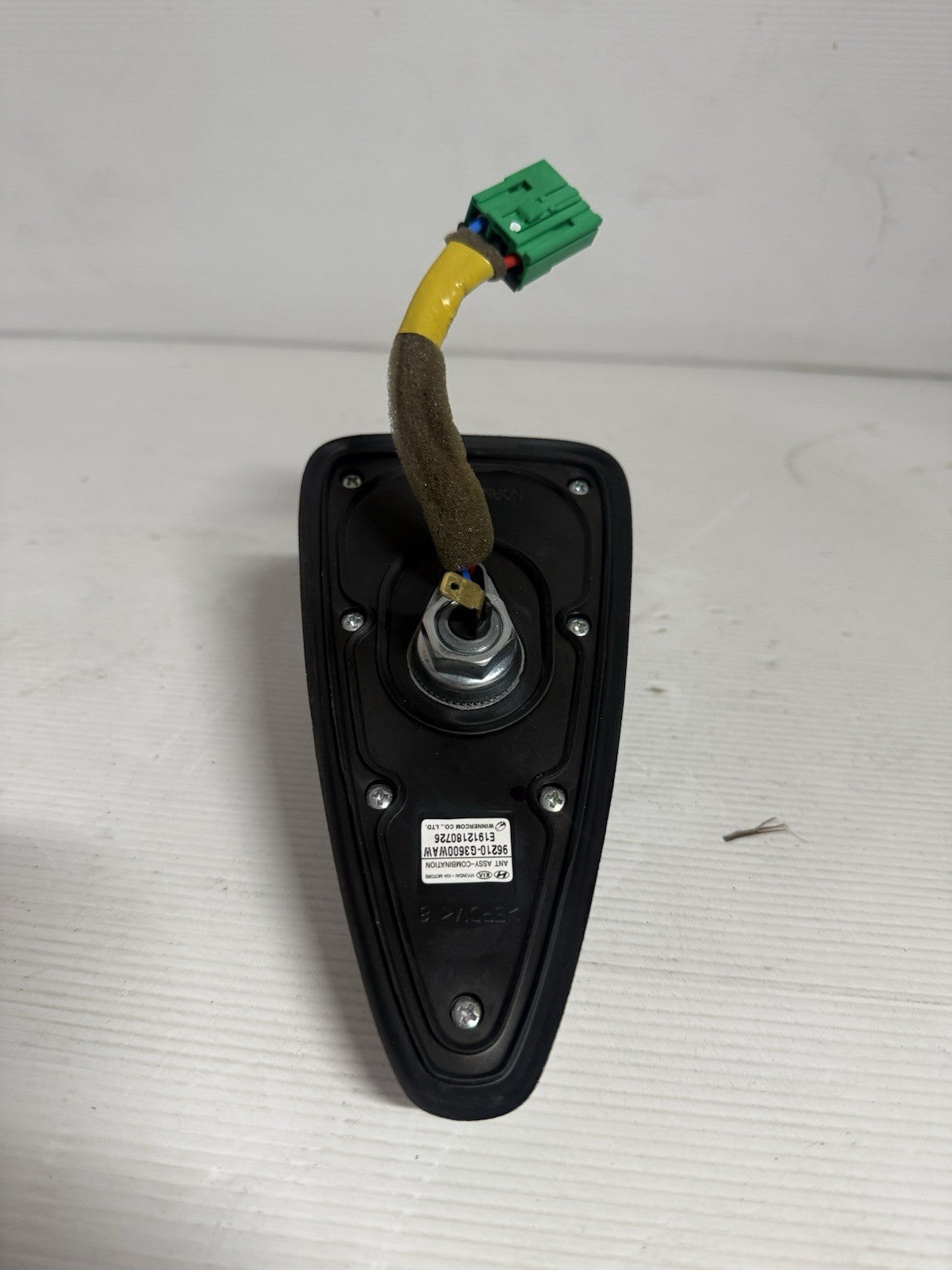 HYUNDAI I30 PD, HATCH, WHITE ANTENNA, SHARK FIN TYPE, NON SUNROOF, 2017-20233