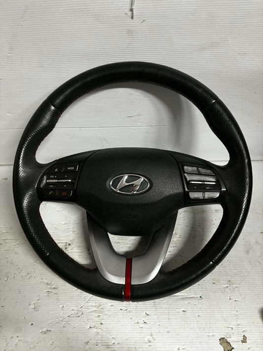 HYUNDAI I30 STEERING WHEEL LEATHER, PD, HATCH (S. KOREA VIN KMHH), W/ RED STITCH0