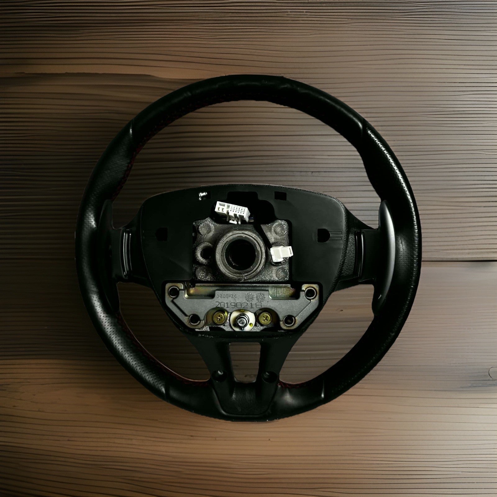 HYUNDAI I30 STEERING WHEEL LEATHER, PD, Leather HATCH N-LINE 2019 RED Stitch1