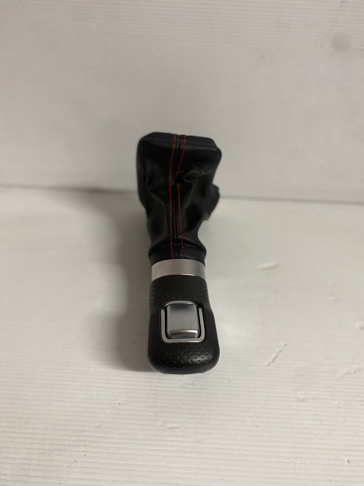 Hyundai I30 PD Gear knob/Boot Automatic N - Line/SR 2017+2