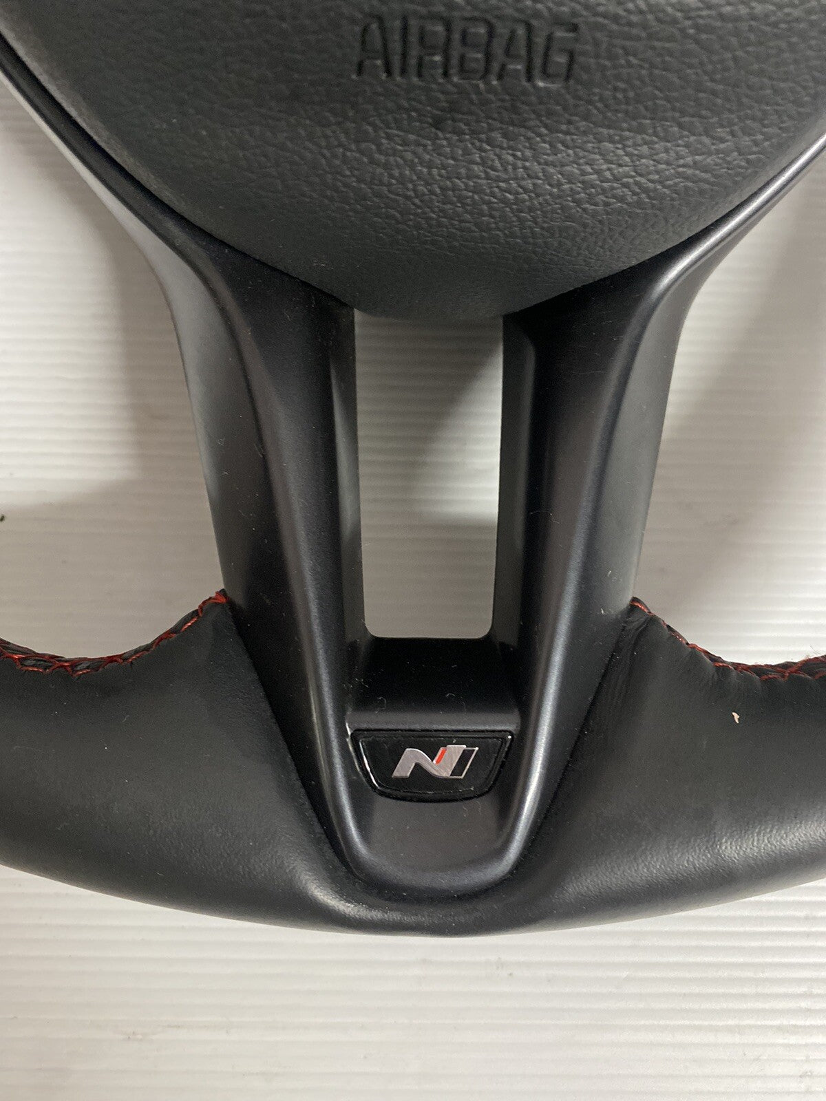 HYUNDAI I30 STEERING WHEEL LEATHER, PD, Leather HATCH N-LINE 2019 RED Stitch3