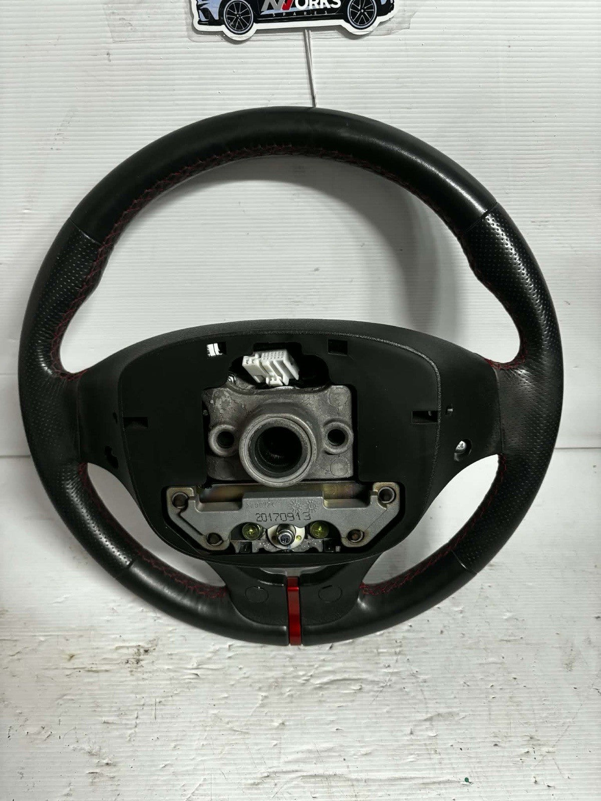 HYUNDAI I30 STEERING WHEEL LEATHER, PD, HATCH (S. KOREA VIN KMHH), W/ RED STITCH1