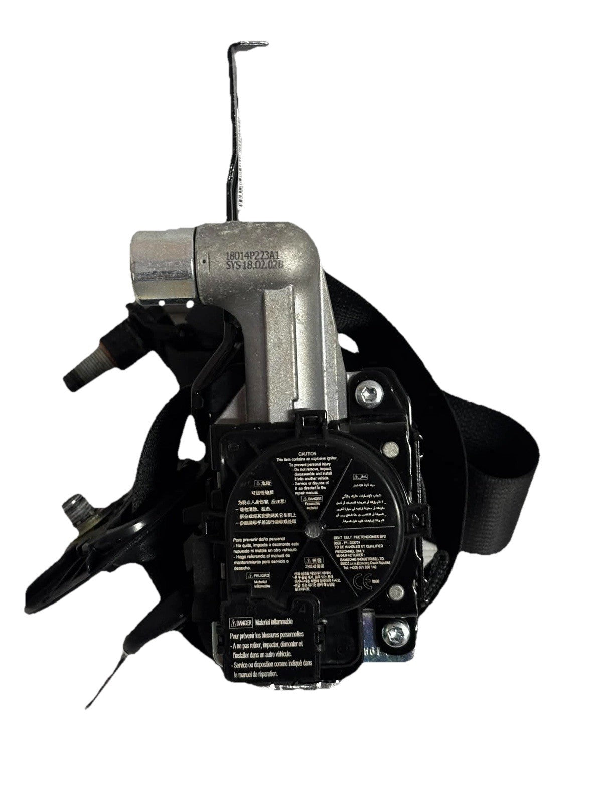 HYUNDAI I30 PD 03/2017-12/2023 LEFT FRONT SEAT BELT ONLY BLACK1