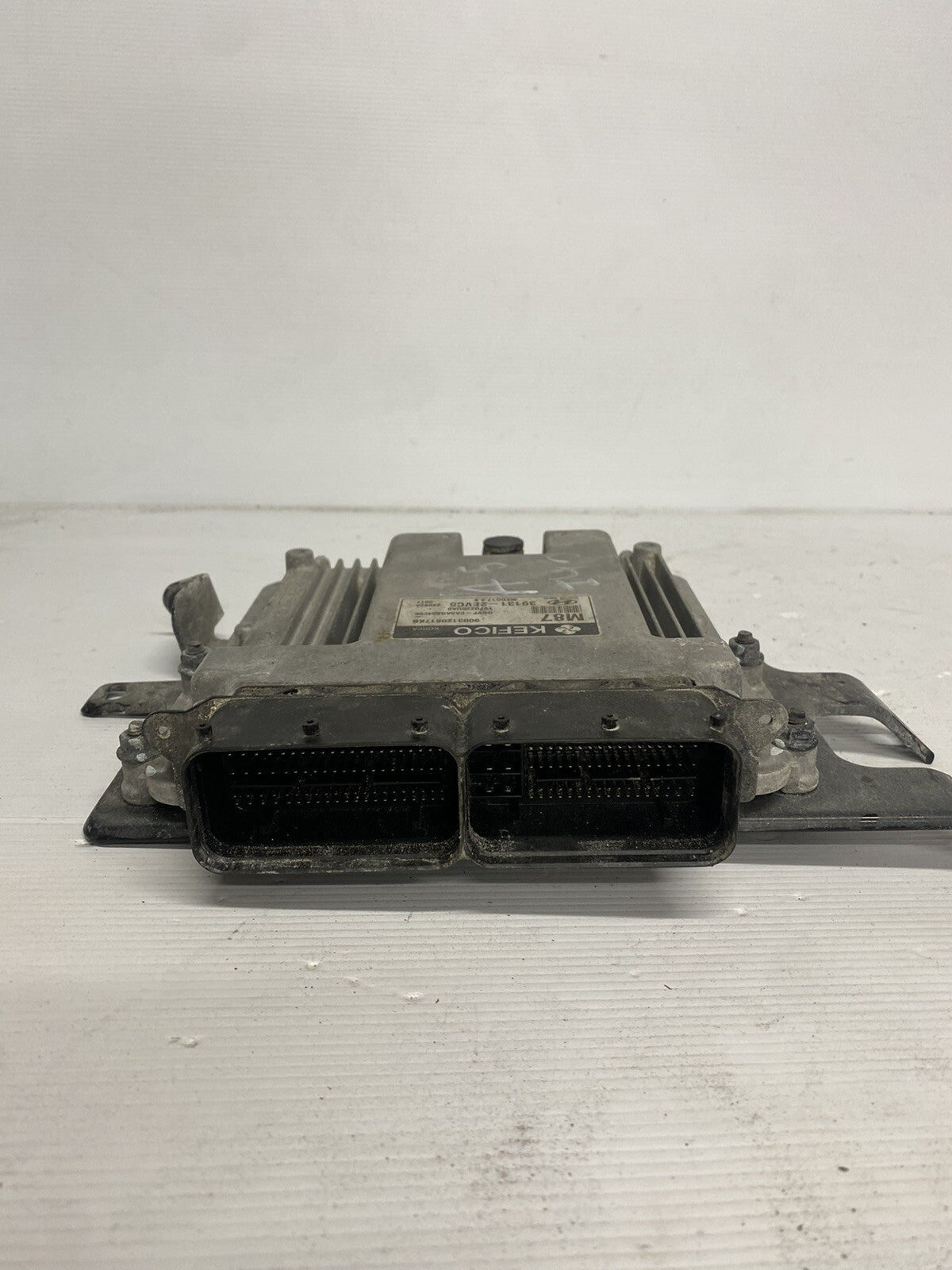Hyundai i40 Engine ECU 2.0L Petrol VF 06/12-05/152
