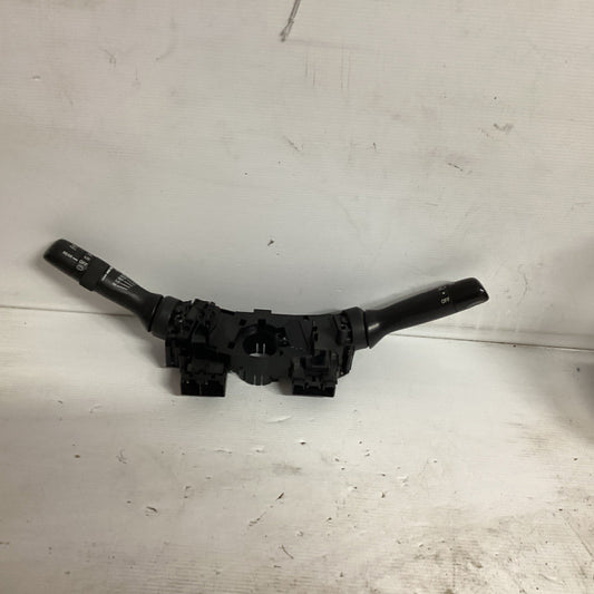Toyota Yaris 2006-2011 Headlight/wiper Combination Switch0