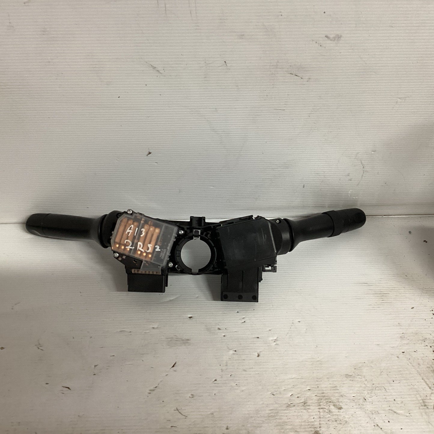 Toyota Yaris 2006-2011 Headlight/wiper Combination Switch1