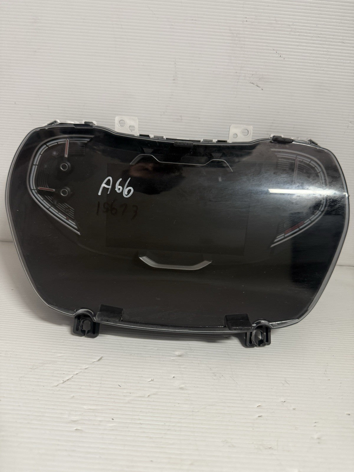 HYUNDAI I30 DASH INSTRUMENT CLUSTER PETROL, 15,677KM PD, HATCH 2020-20231